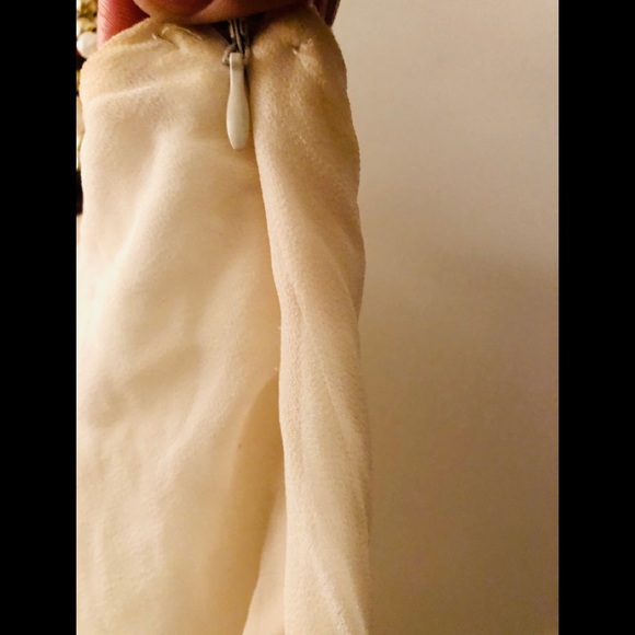 Beaded Halter Neck Blouse - Picture 5 of 9